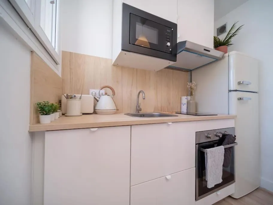 Appartement Tout Equipe Au Coeur Du Vieux Port St Victor Marseille Apartment